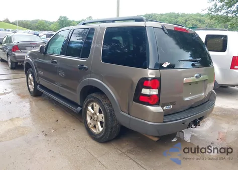 2006 Ford Explorer Xlt из США, поврежденный, VIN 1FMEU73E26UA99282